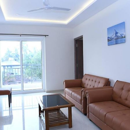 Beach Heaven Deluxe Rooms & Serviced Apartments Suratakal Exterior photo