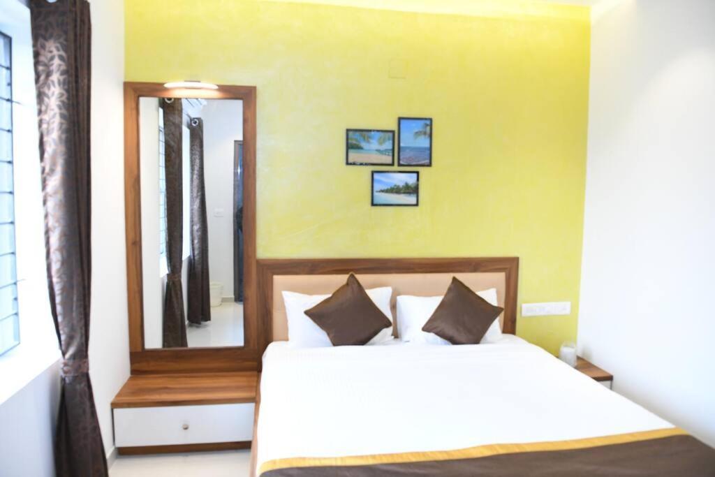 Beach Heaven Deluxe Rooms & Serviced Apartments Suratakal Exterior photo